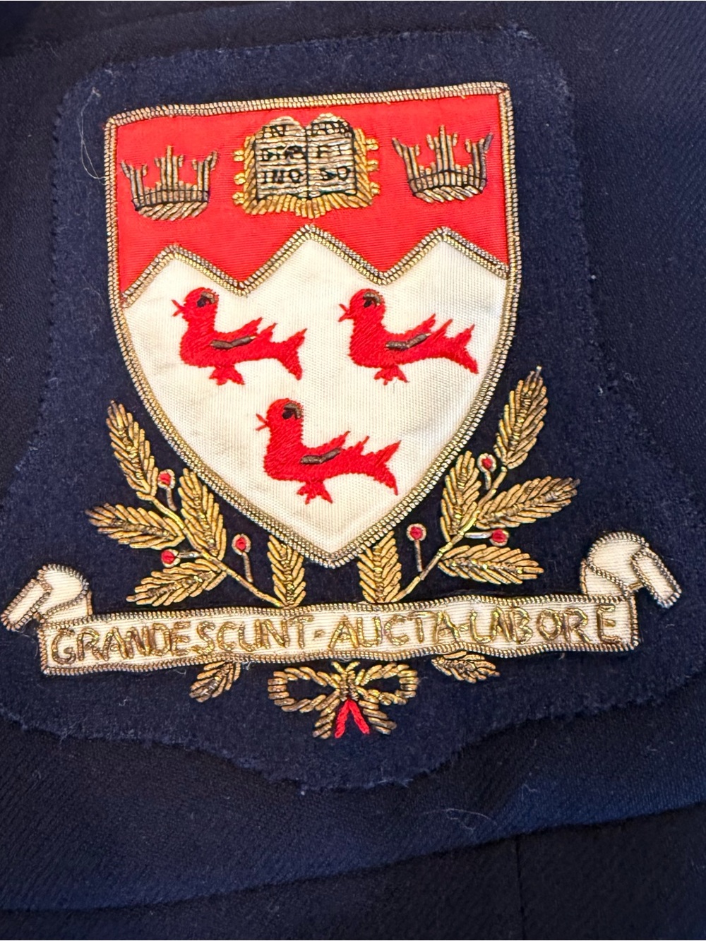 1965 McGill Wool University Blazer Hand Stitched Crest - Picture 6 of 9